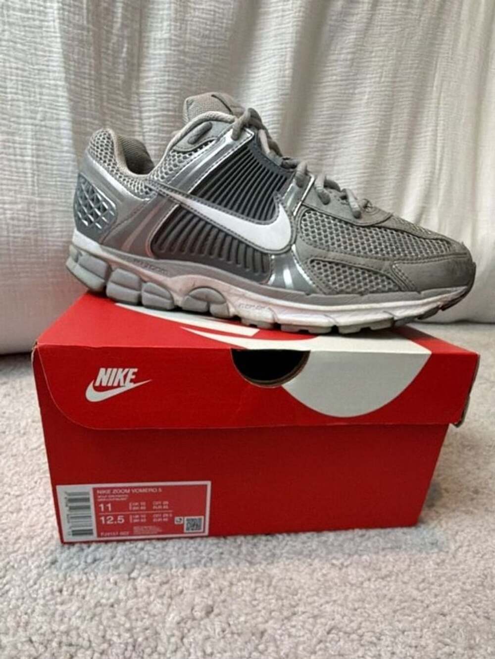 Nike Zoom Vomero 5 Wolf Grey White Men's Shoes FJ4151-003